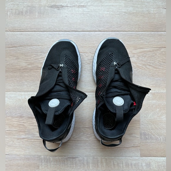 Nike PG 4 Light Smoke Grey - Picture 2 of 5